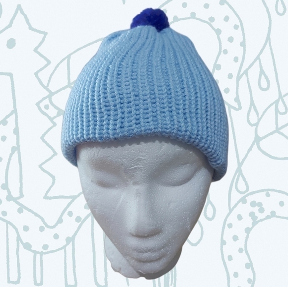 Hand Knit Unisex Child's Beanie With Faux Fur Pompom - Picture 4 of 6